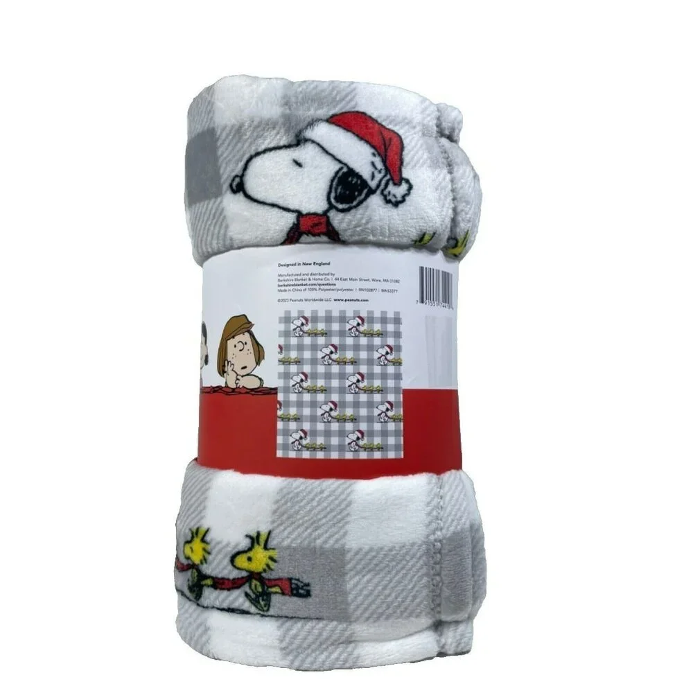 Peanuts Snoopy & Woodstock Christmas Velvet Plush Throw Blanket 50 x 70 Gray